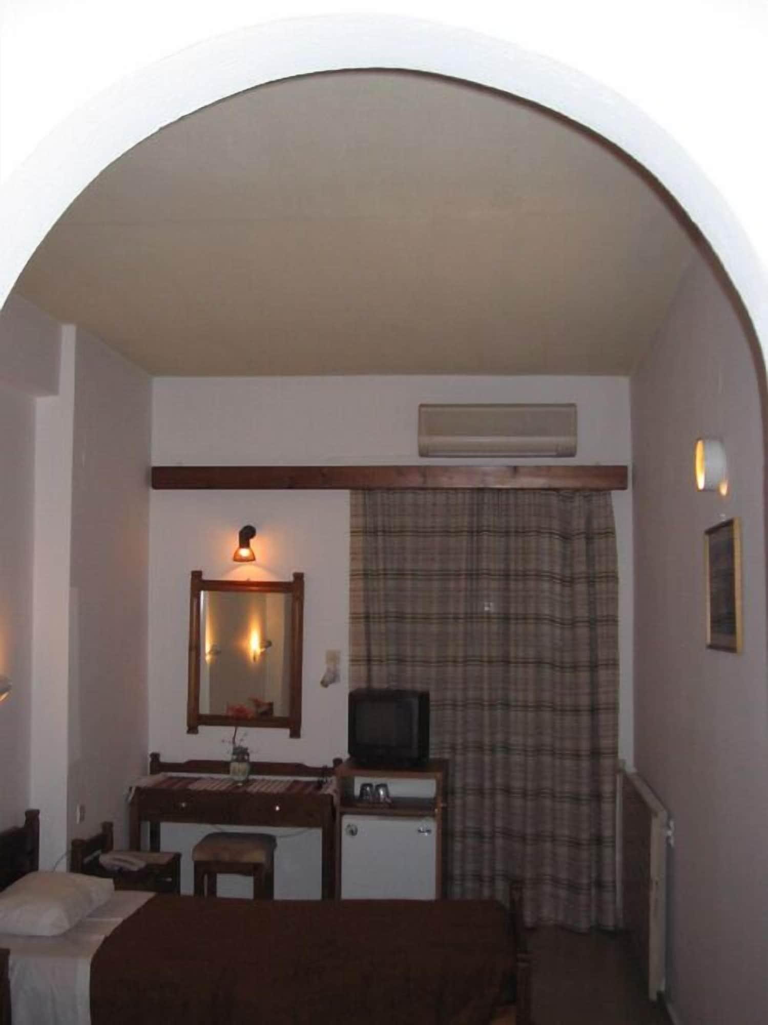 Ágios Nikólaos Doxa Hotel מראה חיצוני תמונה