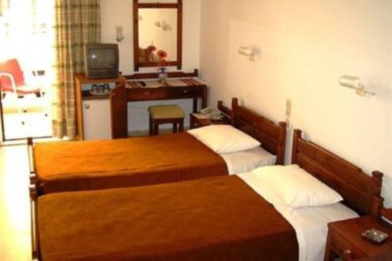Ágios Nikólaos Doxa Hotel מראה חיצוני תמונה